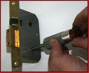 Oak Lawn Locksmith Service Oak Lawn, IL 708-401-0842
